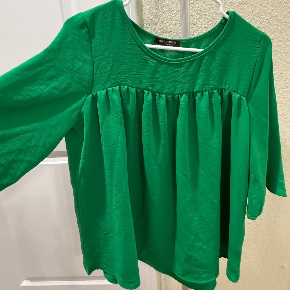 Flowy Kelly green Top